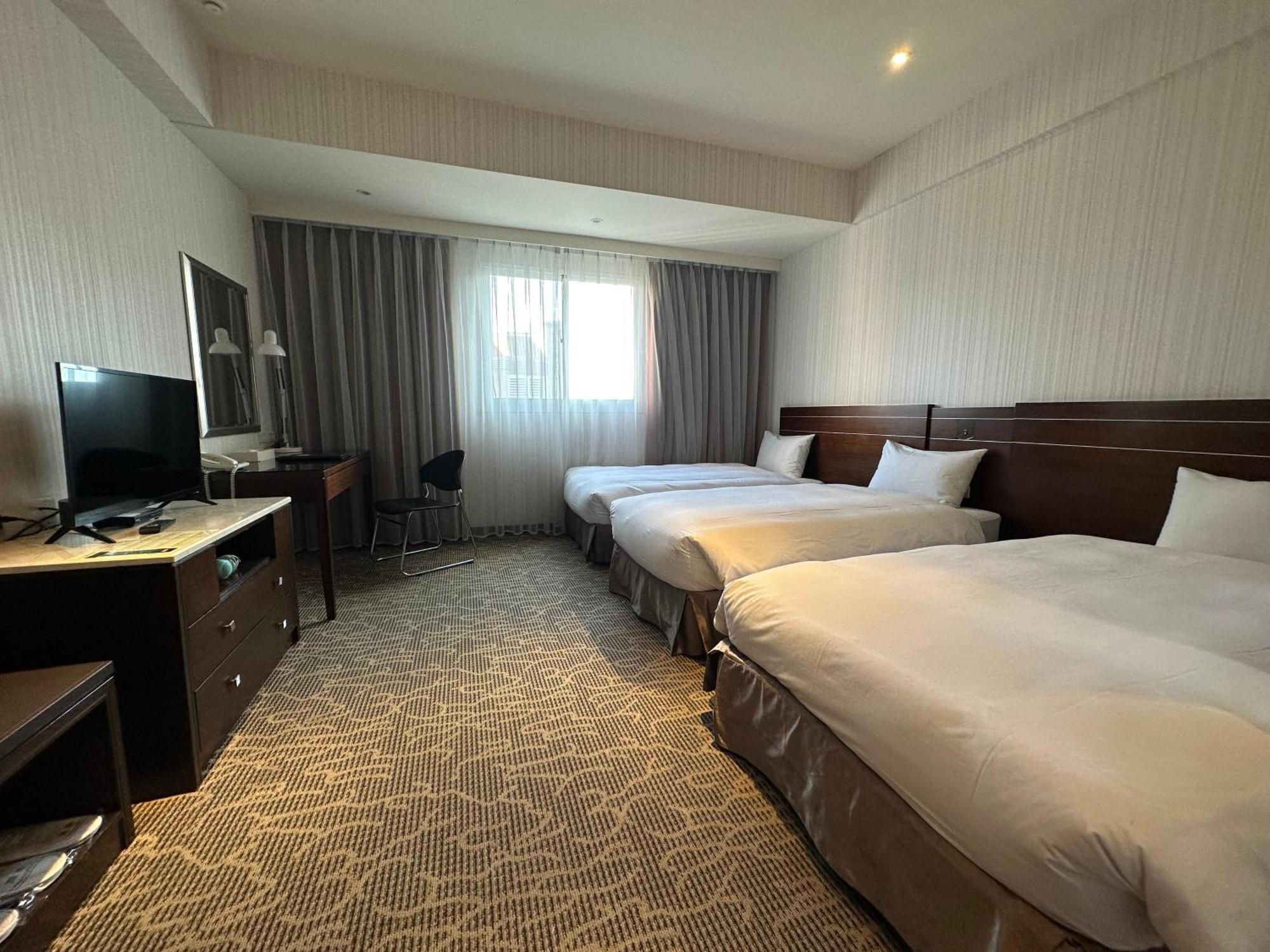 Young Soarlan Hotel - Ταϊνάν Εξωτερικό φωτογραφία